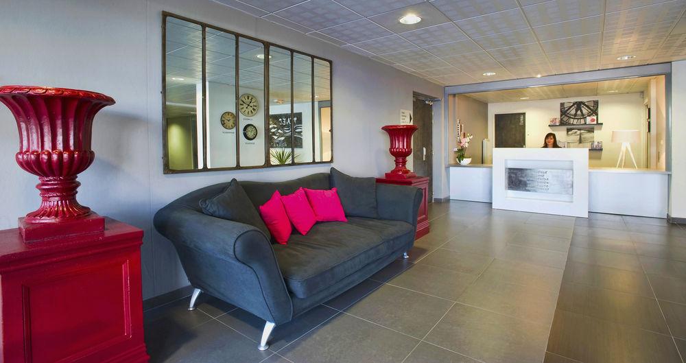 Appart hôtel Ténéo Bordeaux Aéroport 2*