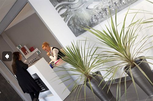 Appart hôtel Ténéo Bordeaux Aéroport 2*